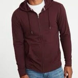 EUC Men's Maroon Zip-Up Hoodie